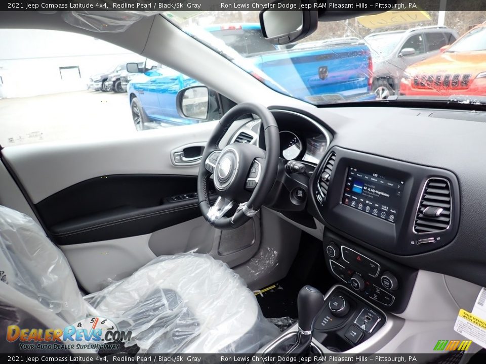 2021 Jeep Compass Latitude 4x4 Redline Pearl / Black/Ski Gray Photo #10