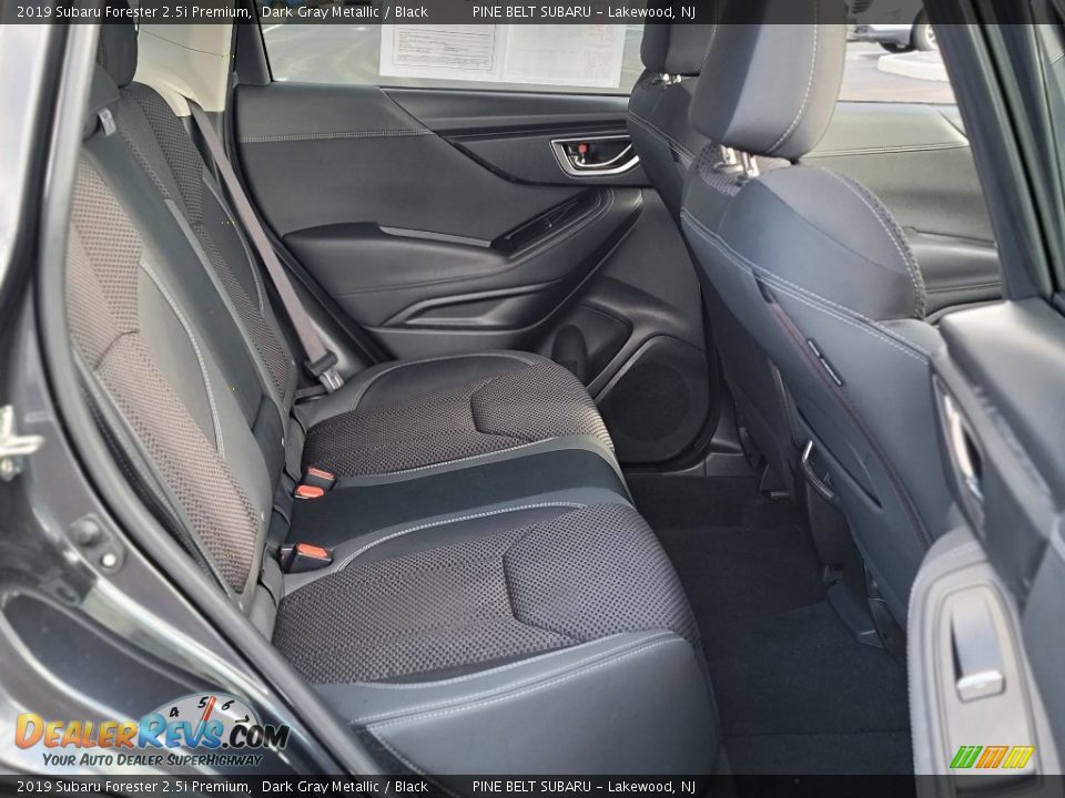 2019 Subaru Forester 2.5i Premium Dark Gray Metallic / Black Photo #28