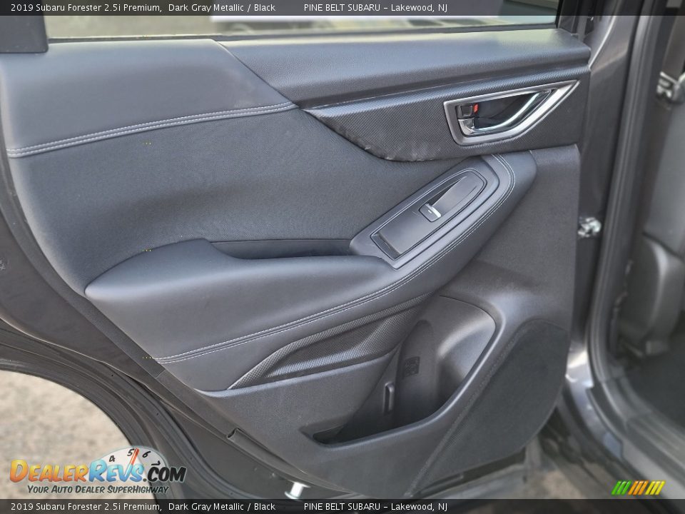 2019 Subaru Forester 2.5i Premium Dark Gray Metallic / Black Photo #33