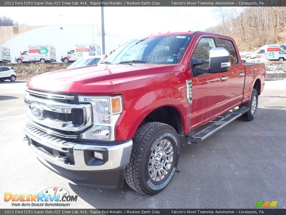 2021 Ford F250 Super Duty XLT Crew Cab 4x4 Rapid Red Metallic / Medium Earth Gray Photo #4