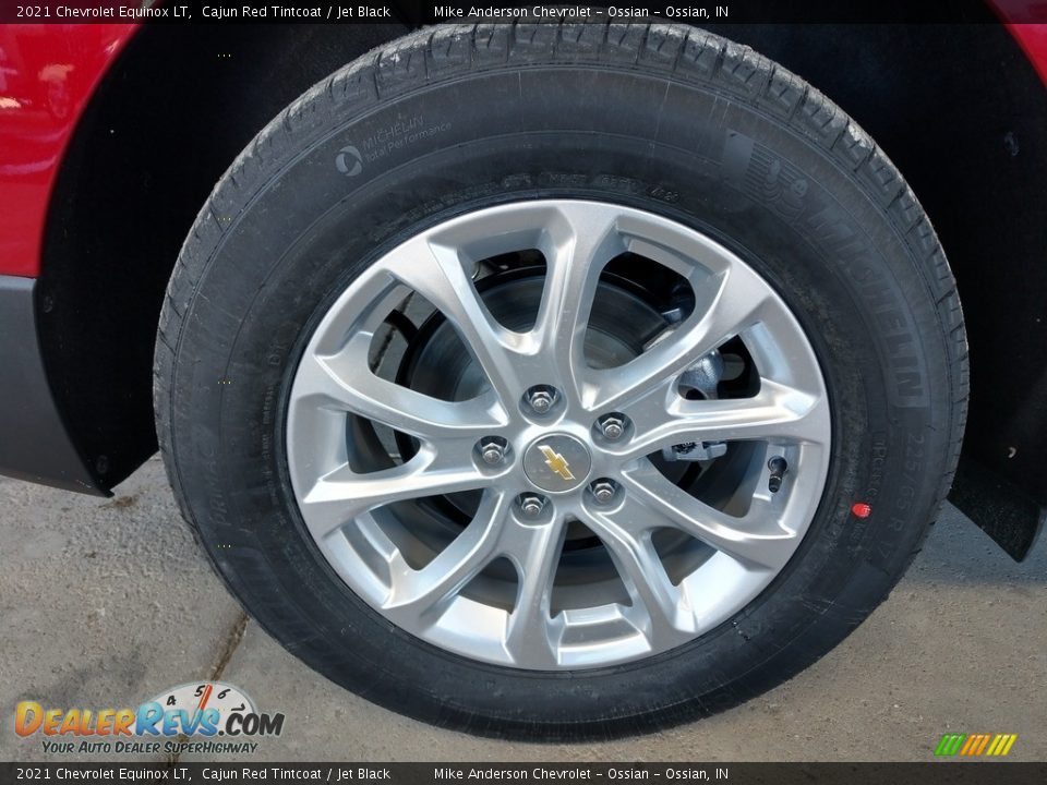 2021 Chevrolet Equinox LT Wheel Photo #14