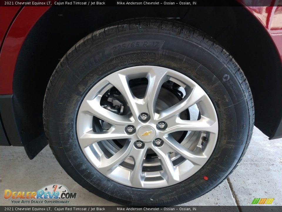 2021 Chevrolet Equinox LT Wheel Photo #15