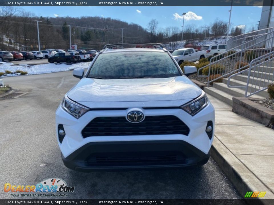 2021 Toyota RAV4 XLE AWD Super White / Black Photo #12