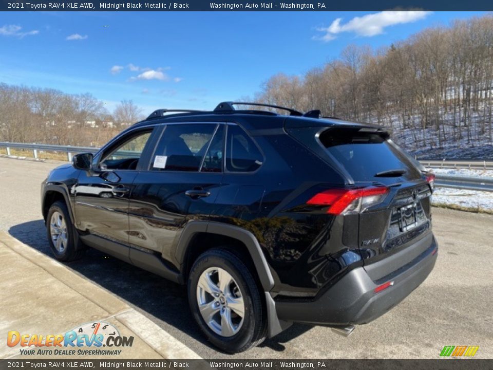 2021 Toyota RAV4 XLE AWD Midnight Black Metallic / Black Photo #2