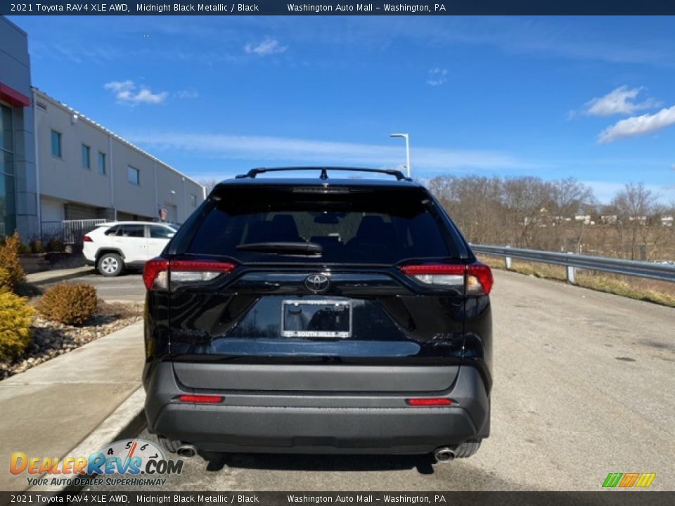 2021 Toyota RAV4 XLE AWD Midnight Black Metallic / Black Photo #15