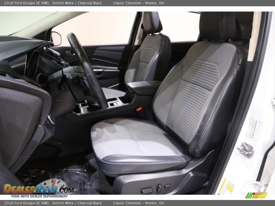 2018 Ford Escape SE 4WD Oxford White / Charcoal Black Photo #5