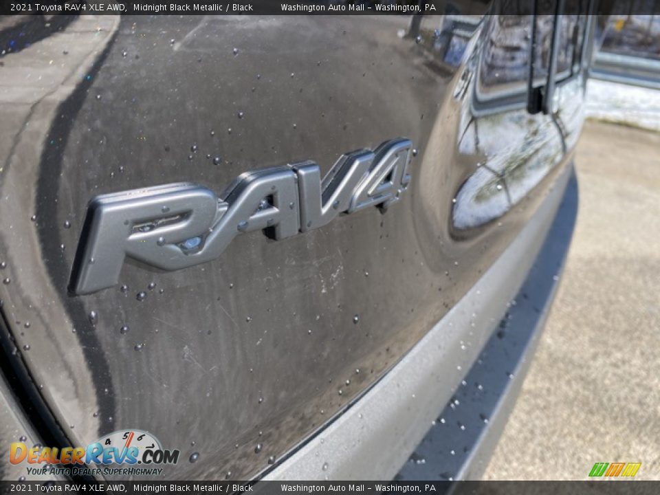2021 Toyota RAV4 XLE AWD Midnight Black Metallic / Black Photo #24