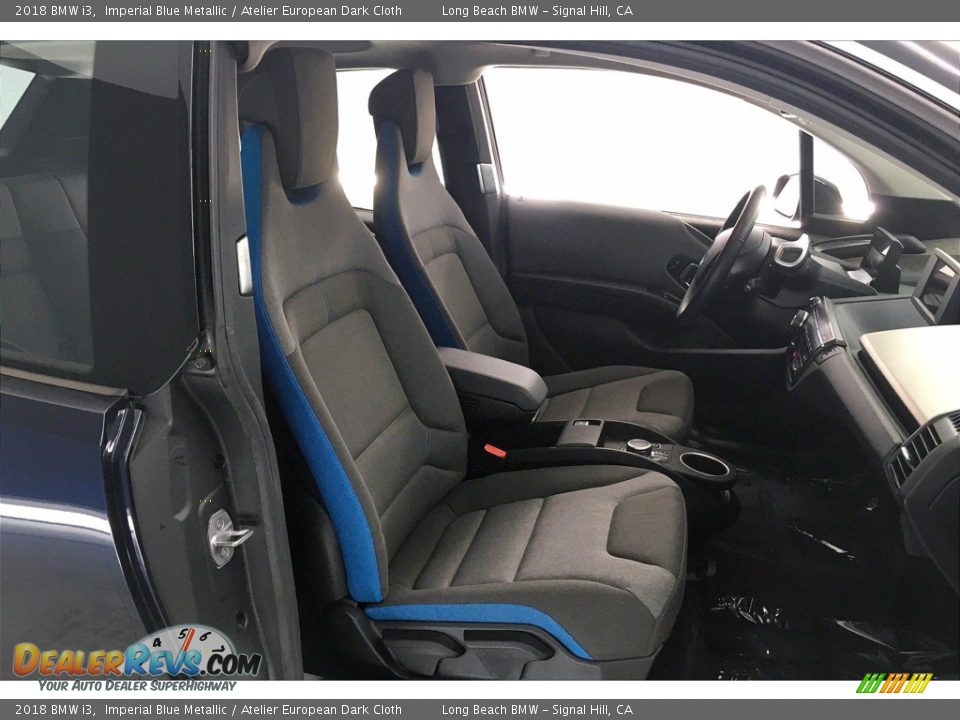 Front Seat of 2018 BMW i3  Photo #6