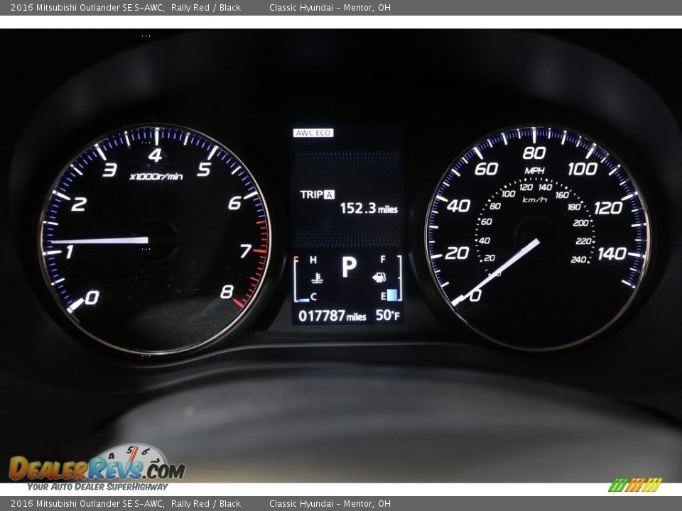 2016 Mitsubishi Outlander SE S-AWC Gauges Photo #8