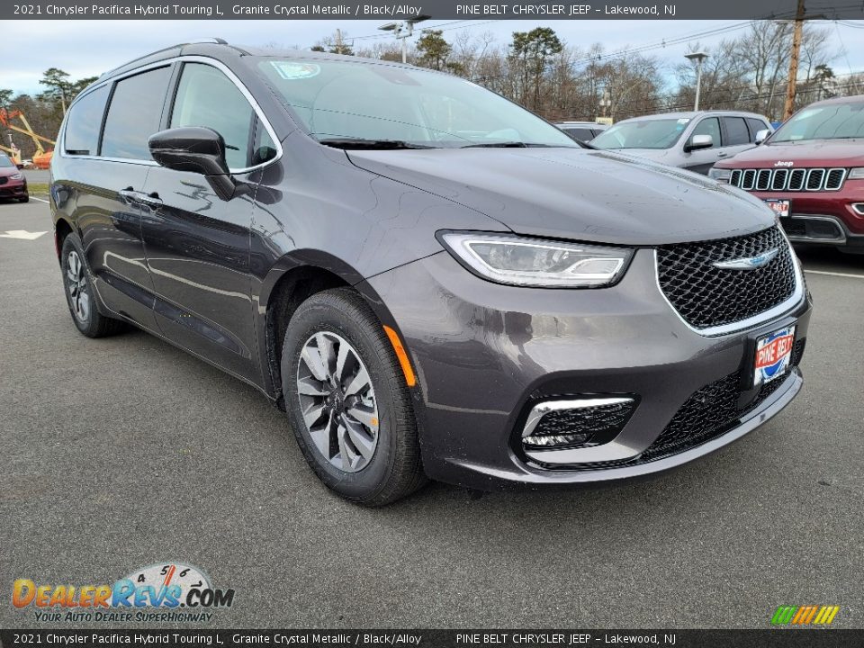 2021 Chrysler Pacifica Hybrid Touring L Granite Crystal Metallic / Black/Alloy Photo #1