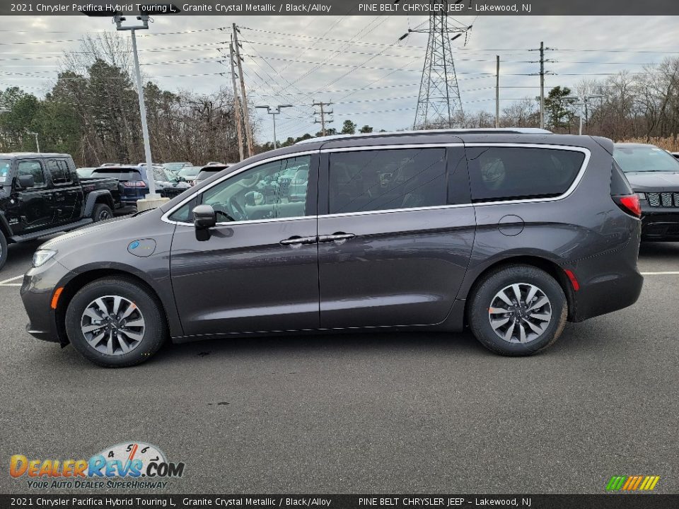 2021 Chrysler Pacifica Hybrid Touring L Granite Crystal Metallic / Black/Alloy Photo #4