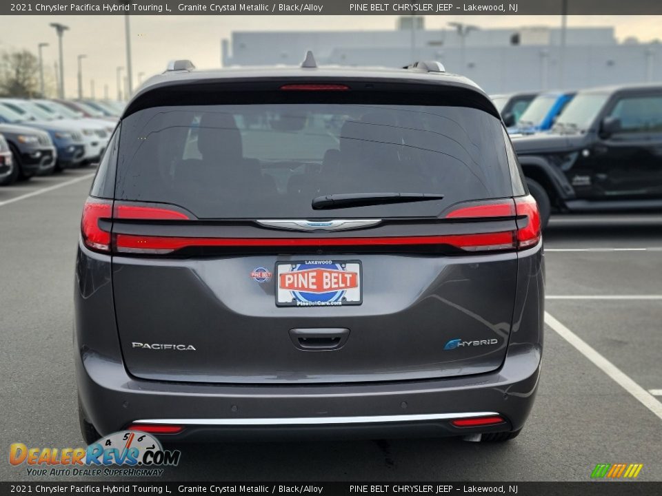 2021 Chrysler Pacifica Hybrid Touring L Granite Crystal Metallic / Black/Alloy Photo #7