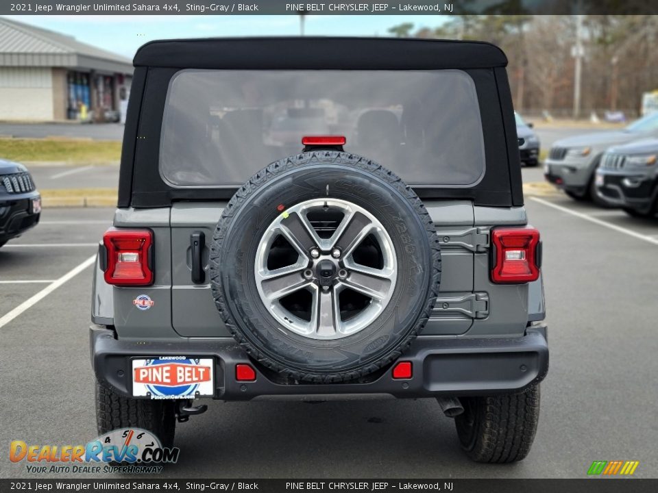 2021 Jeep Wrangler Unlimited Sahara 4x4 Sting-Gray / Black Photo #7