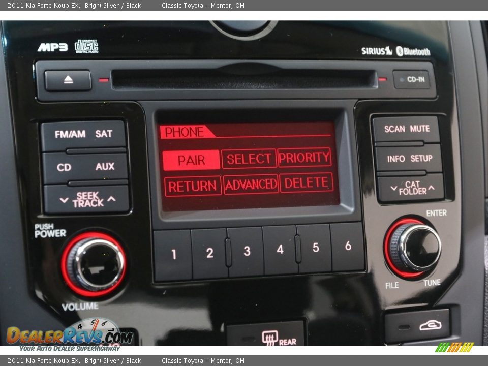 2011 Kia Forte Koup EX Bright Silver / Black Photo #11