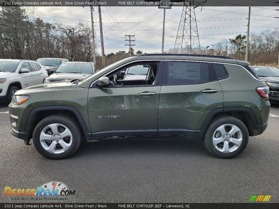 2021 Jeep Compass Latitude 4x4 Olive Green Pearl / Black Photo #4