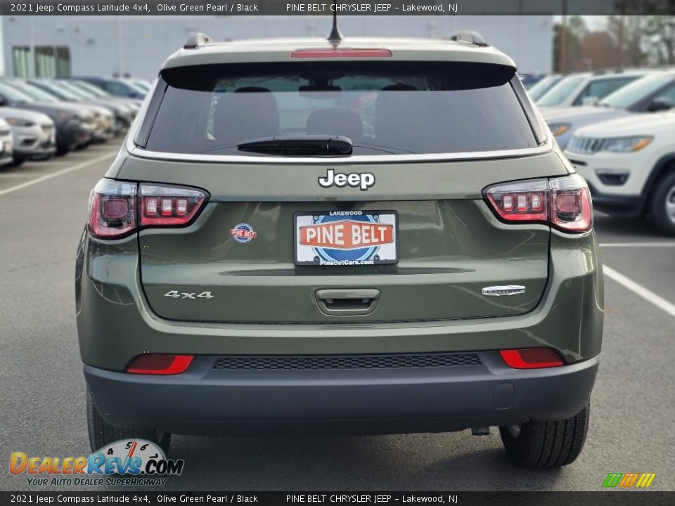 2021 Jeep Compass Latitude 4x4 Olive Green Pearl / Black Photo #7