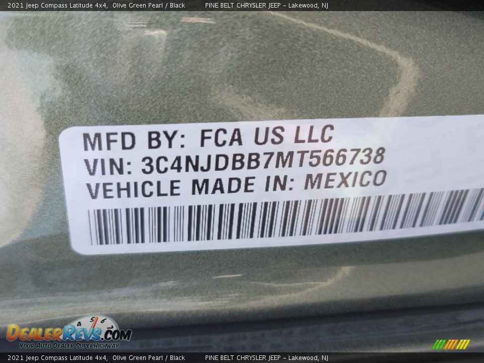 2021 Jeep Compass Latitude 4x4 Olive Green Pearl / Black Photo #14