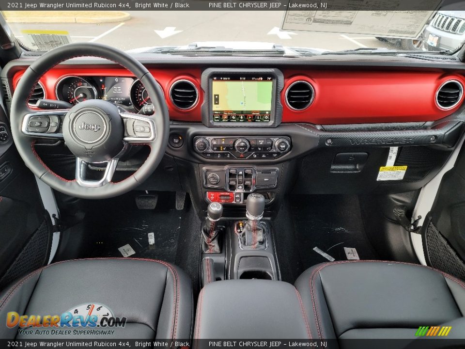 Dashboard of 2021 Jeep Wrangler Unlimited Rubicon 4x4 Photo #12