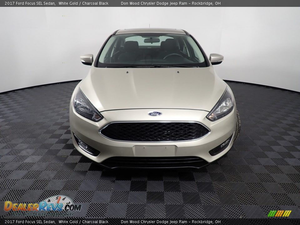 2017 Ford Focus SEL Sedan White Gold / Charcoal Black Photo #7