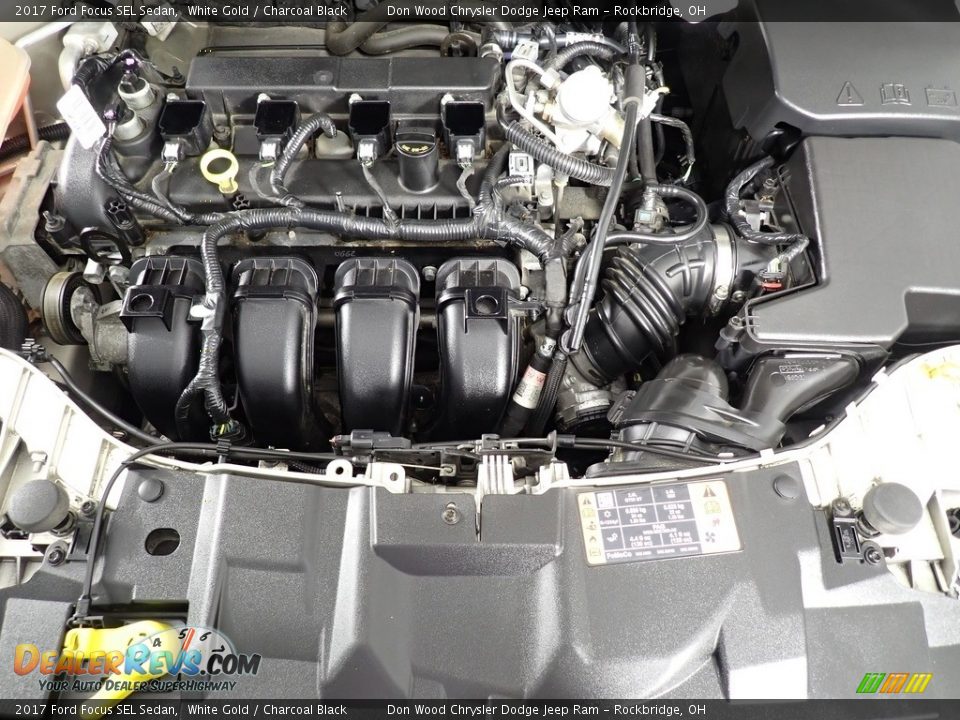 2017 Ford Focus SEL Sedan White Gold / Charcoal Black Photo #9