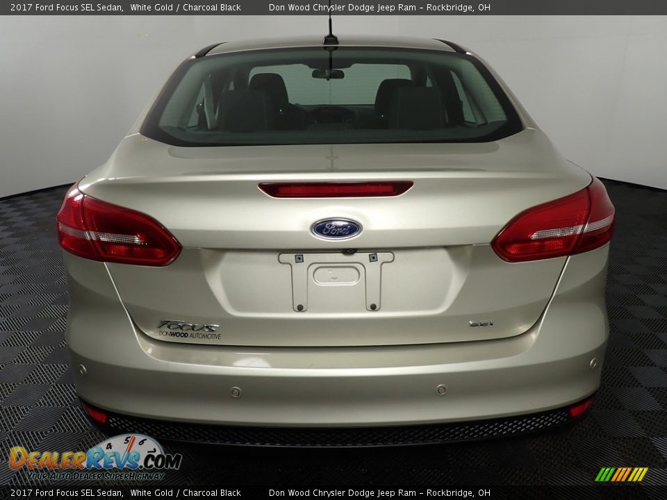 2017 Ford Focus SEL Sedan White Gold / Charcoal Black Photo #14