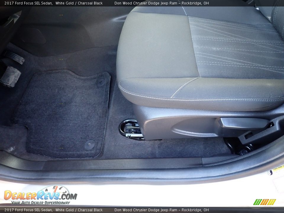 2017 Ford Focus SEL Sedan White Gold / Charcoal Black Photo #23