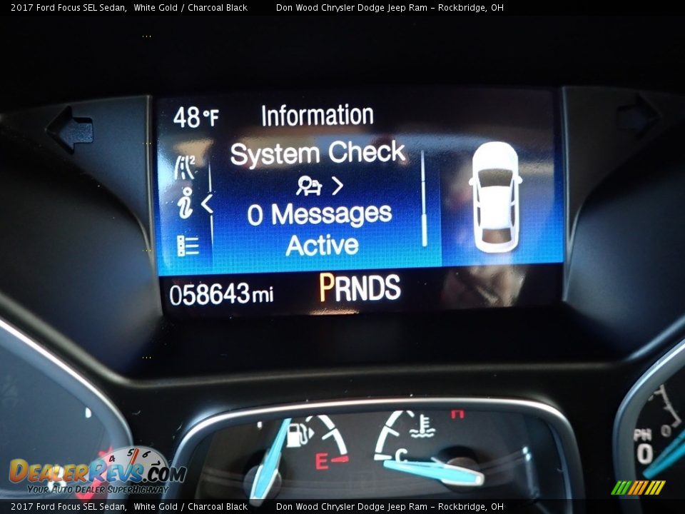 2017 Ford Focus SEL Sedan White Gold / Charcoal Black Photo #25