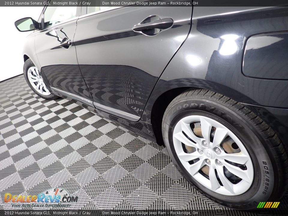 2012 Hyundai Sonata GLS Midnight Black / Gray Photo #9