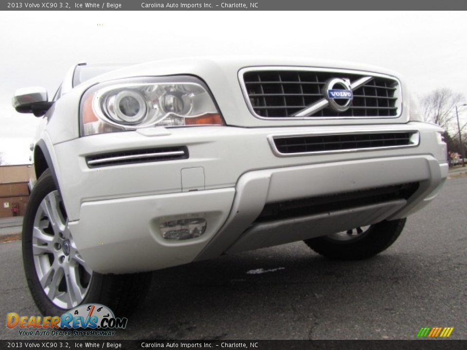 2013 Volvo XC90 3.2 Ice White / Beige Photo #2