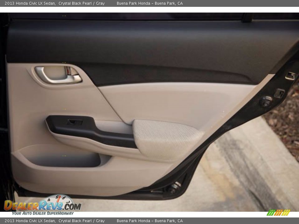 2013 Honda Civic LX Sedan Crystal Black Pearl / Gray Photo #29