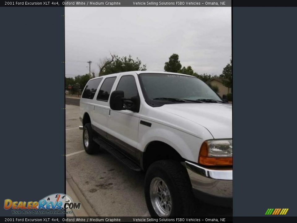 2001 Ford Excursion XLT 4x4 Oxford White / Medium Graphite Photo #1