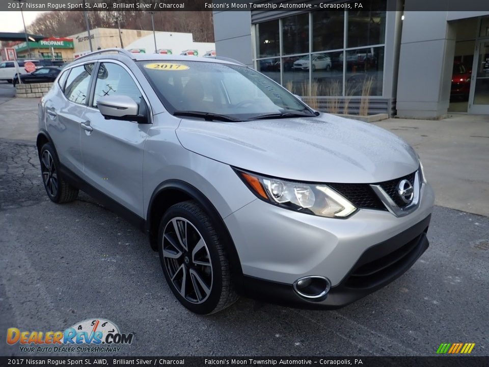 2017 Nissan Rogue Sport SL AWD Brilliant Silver / Charcoal Photo #9