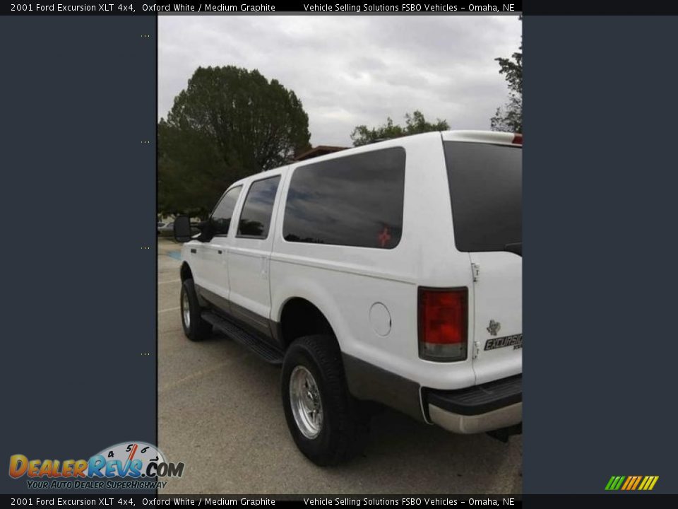 2001 Ford Excursion XLT 4x4 Oxford White / Medium Graphite Photo #12