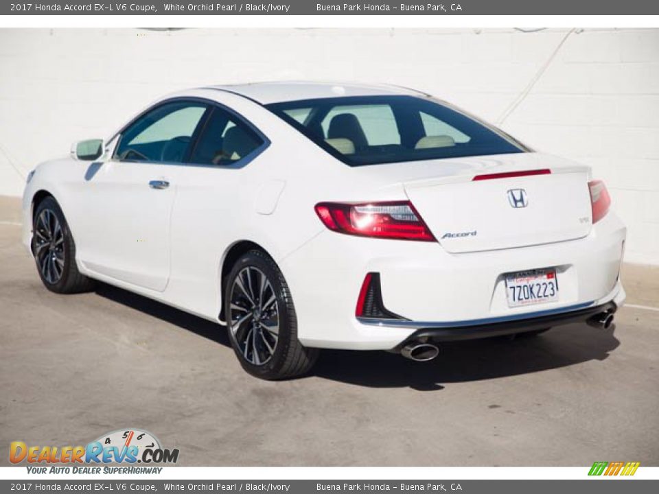 2017 Honda Accord EX-L V6 Coupe White Orchid Pearl / Black/Ivory Photo #2