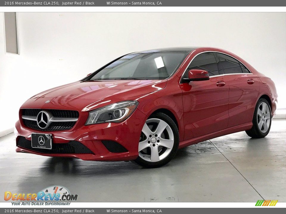 Front 3/4 View of 2016 Mercedes-Benz CLA 250 Photo #12