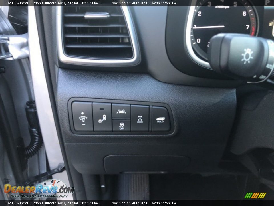 Controls of 2021 Hyundai Tucson Ulitimate AWD Photo #13