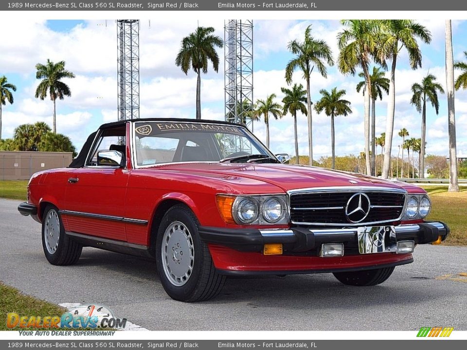 Front 3/4 View of 1989 Mercedes-Benz SL Class 560 SL Roadster Photo #1