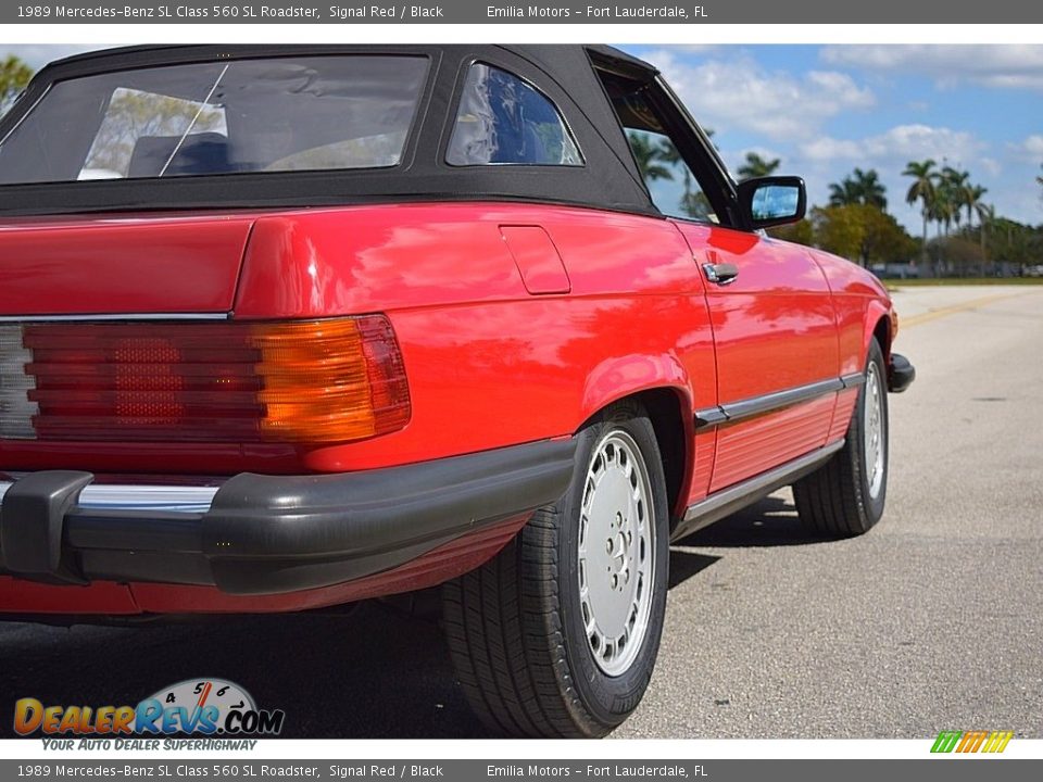 1989 Mercedes-Benz SL Class 560 SL Roadster Signal Red / Black Photo #6