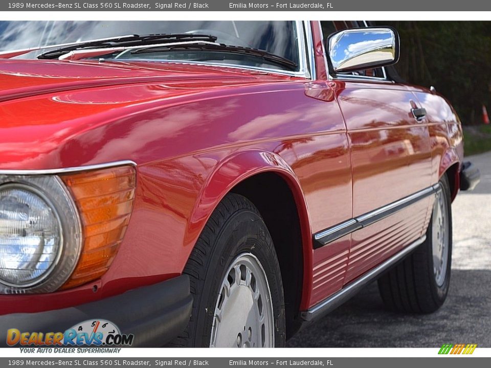 1989 Mercedes-Benz SL Class 560 SL Roadster Signal Red / Black Photo #13