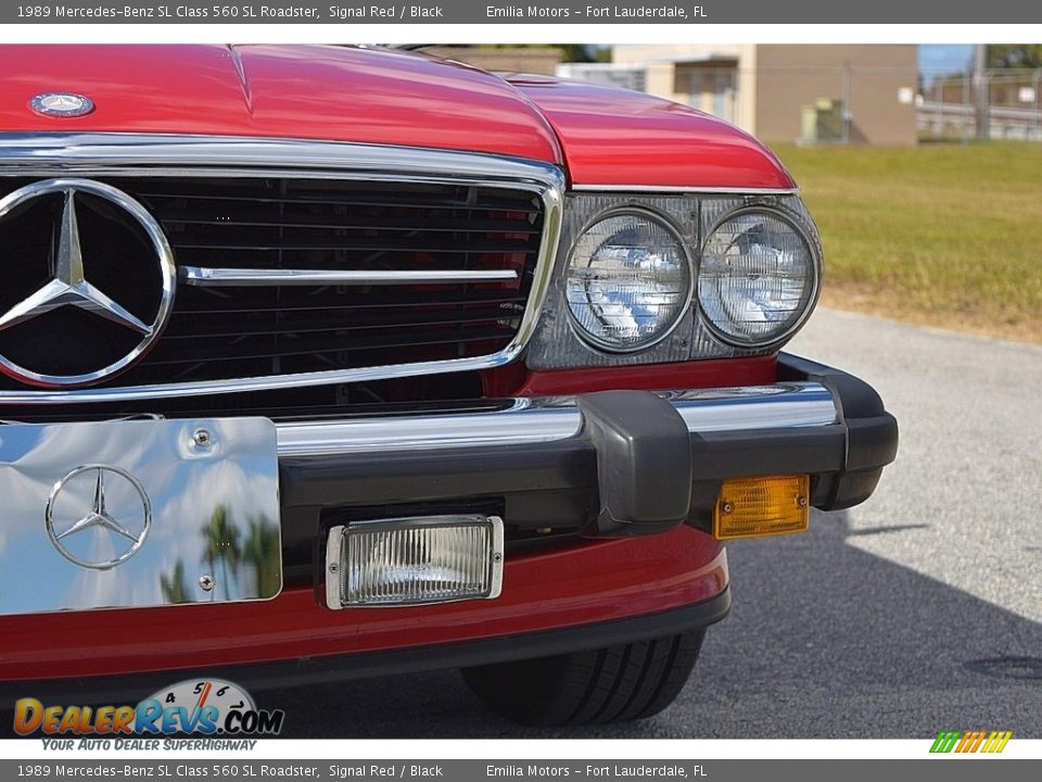 1989 Mercedes-Benz SL Class 560 SL Roadster Signal Red / Black Photo #18