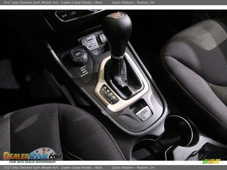 2017 Jeep Cherokee Sport Altitude 4x4 Granite Crystal Metallic / Black Photo #13
