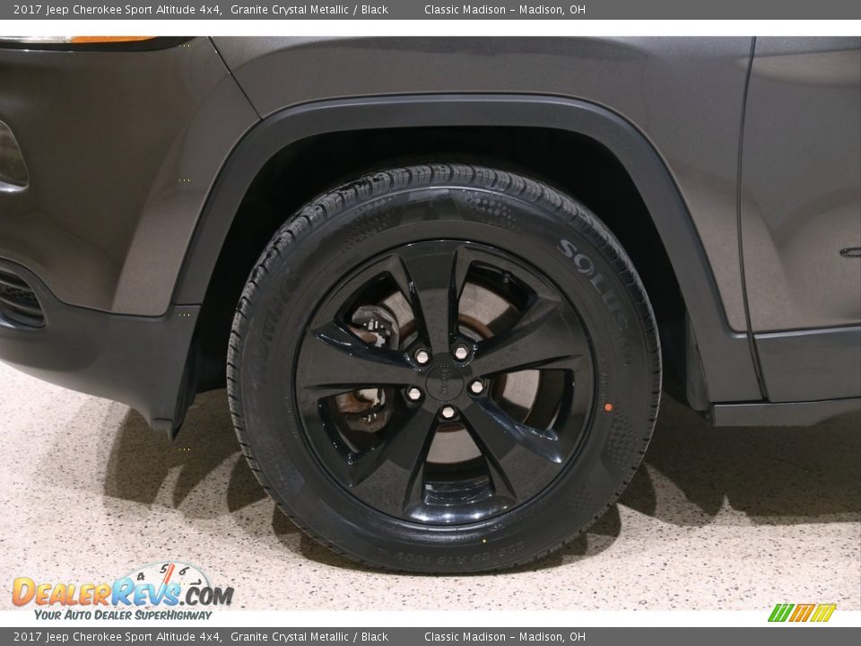 2017 Jeep Cherokee Sport Altitude 4x4 Granite Crystal Metallic / Black Photo #22