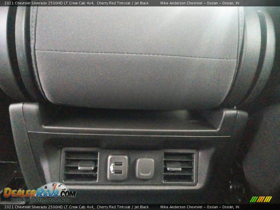 2021 Chevrolet Silverado 2500HD LT Crew Cab 4x4 Cherry Red Tintcoat / Jet Black Photo #23