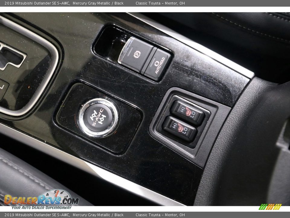2019 Mitsubishi Outlander SE S-AWC Mercury Gray Metallic / Black Photo #16