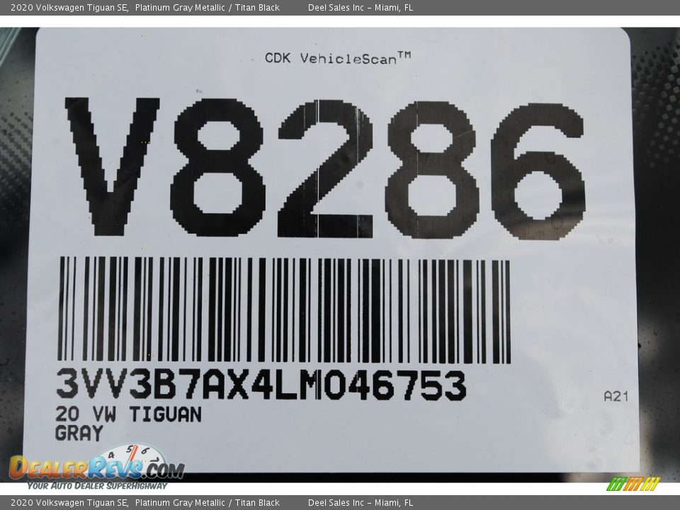 2020 Volkswagen Tiguan SE Platinum Gray Metallic / Titan Black Photo #20