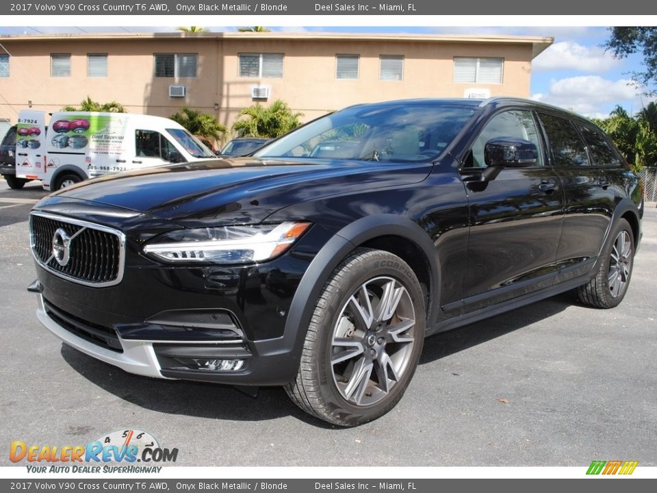 Onyx Black Metallic 2017 Volvo V90 Cross Country T6 AWD Photo #5