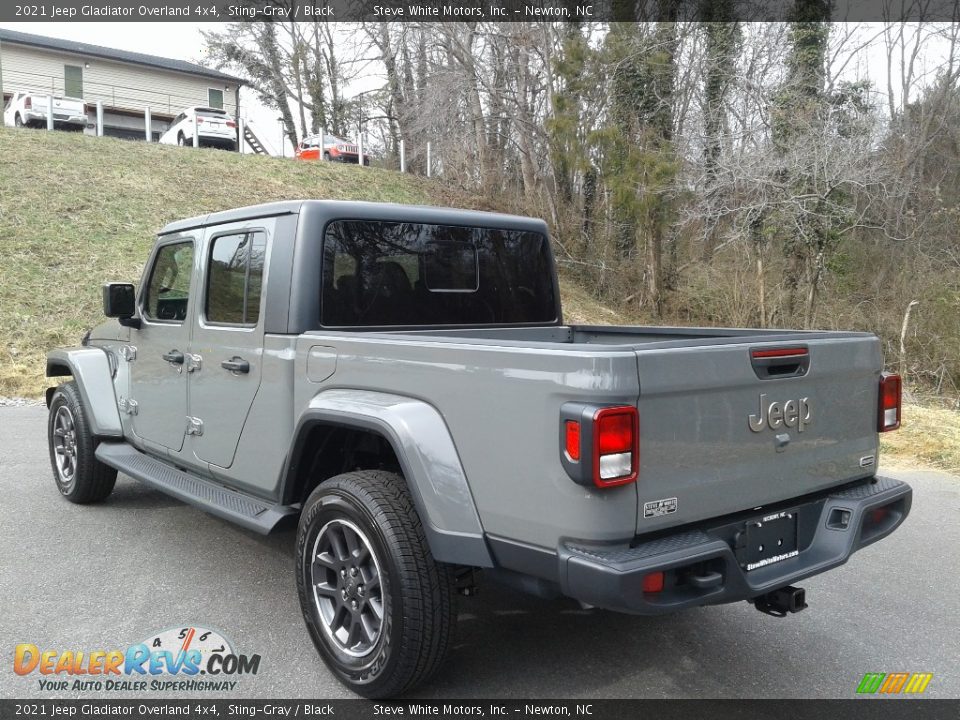 2021 Jeep Gladiator Overland 4x4 Sting-Gray / Black Photo #9