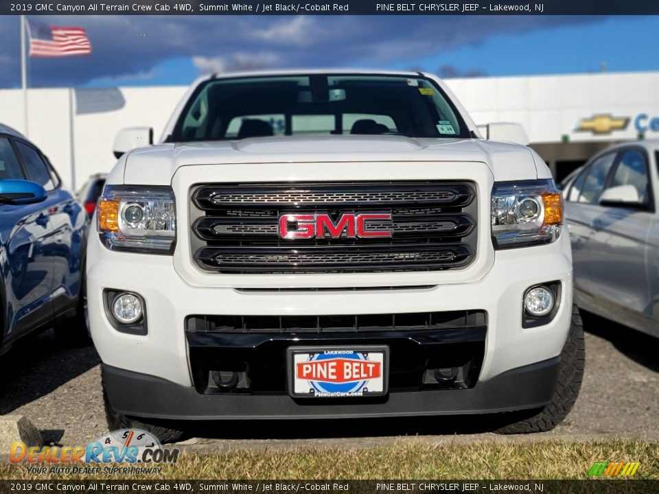 2019 GMC Canyon All Terrain Crew Cab 4WD Summit White / Jet Black/­Cobalt Red Photo #2