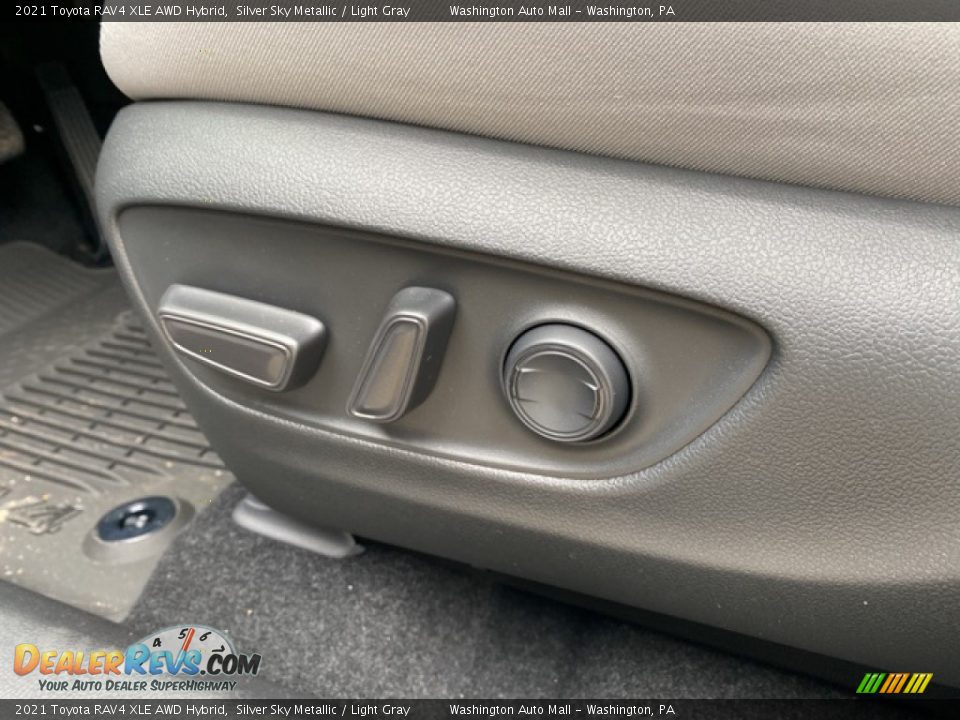 2021 Toyota RAV4 XLE AWD Hybrid Silver Sky Metallic / Light Gray Photo #22