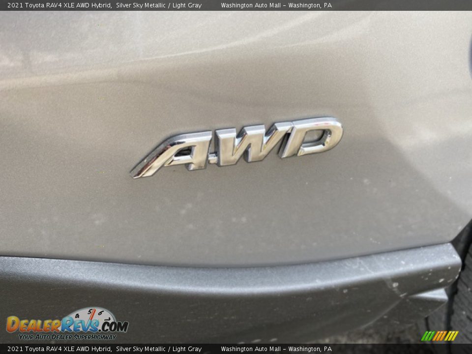 2021 Toyota RAV4 XLE AWD Hybrid Silver Sky Metallic / Light Gray Photo #26